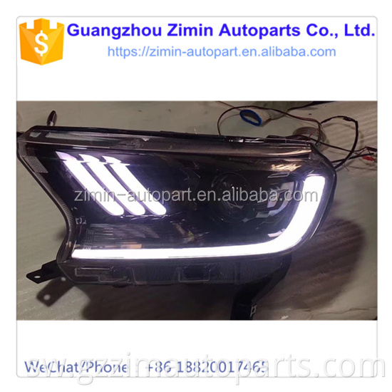 Vifaa vya taa za gari mbele na kifuniko cha plastiki cha rangi ya nyuma kinachotumiwa kwa mgambo